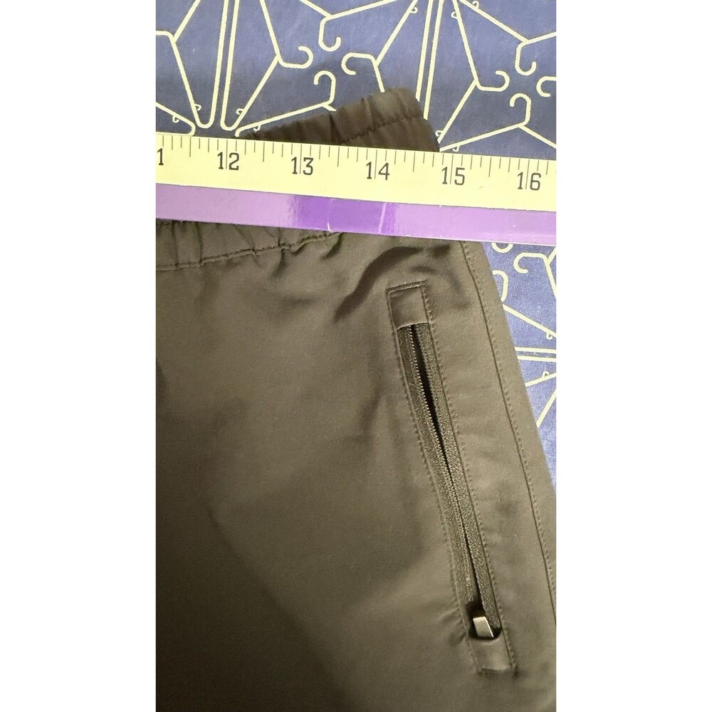 Sweaty Betty Black Athletic Shorts UK 14 US 10 Elastic Waist Zipper Pockets - Picture 8 of 9